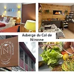 Nuit Paisible Au Col De Neronne Hotel