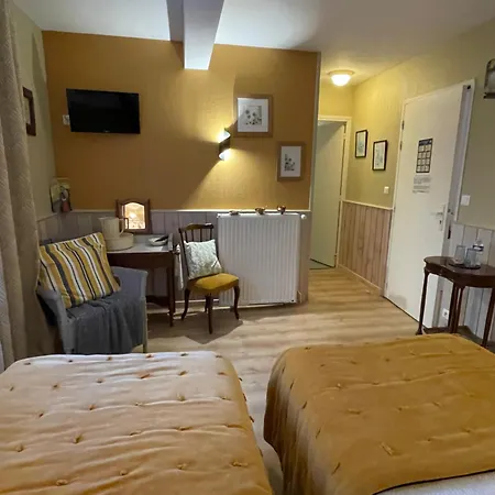 מלון Nuit Paisible Au Col De Neronne *