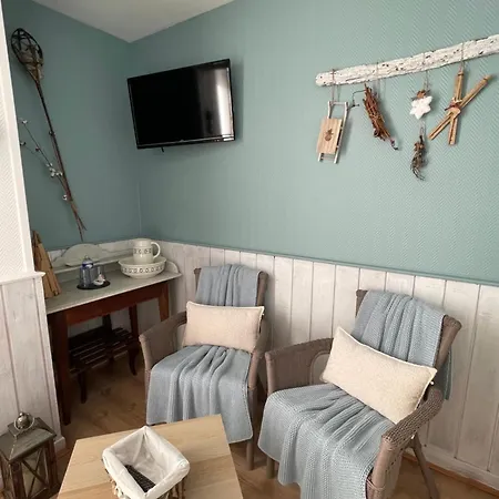 Nuit Paisible Au Col De Neronne Hotel