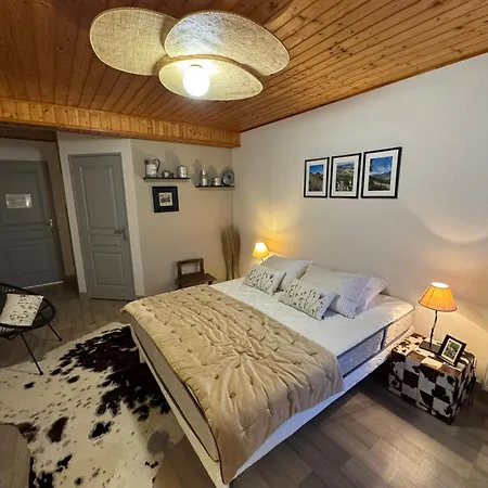 מלון Nuit Paisible Au Col De Neronne