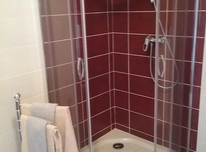 Отель Nuit Paisible Au Col De Neronne *