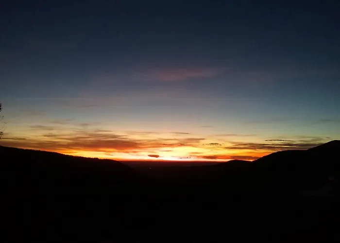 Nuit Paisible Au Col De Neronne * Le Falgoux